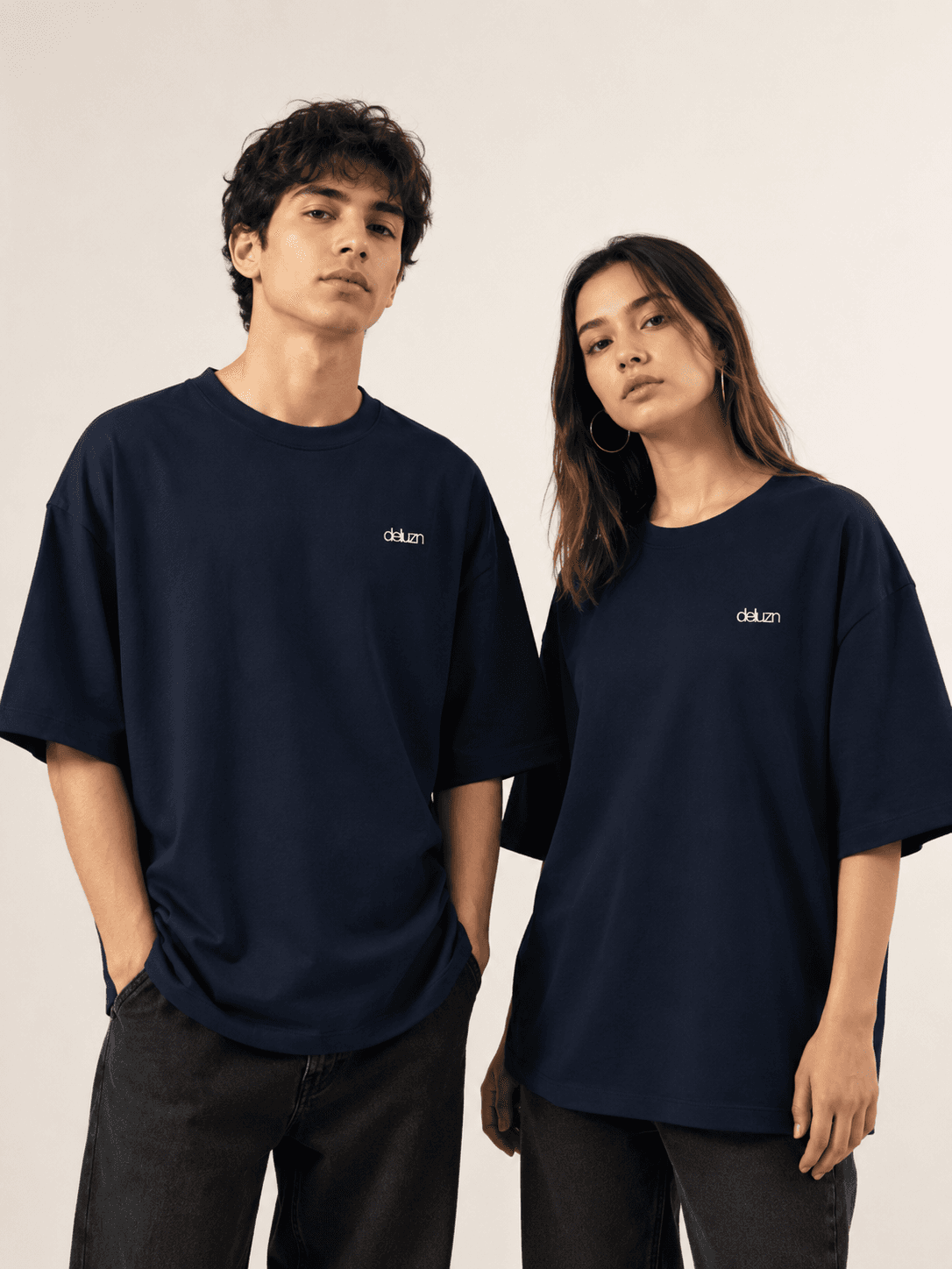 DELUZN Want Cuddles, Got Struggles Unisex Oversized T-Shirt - view 4