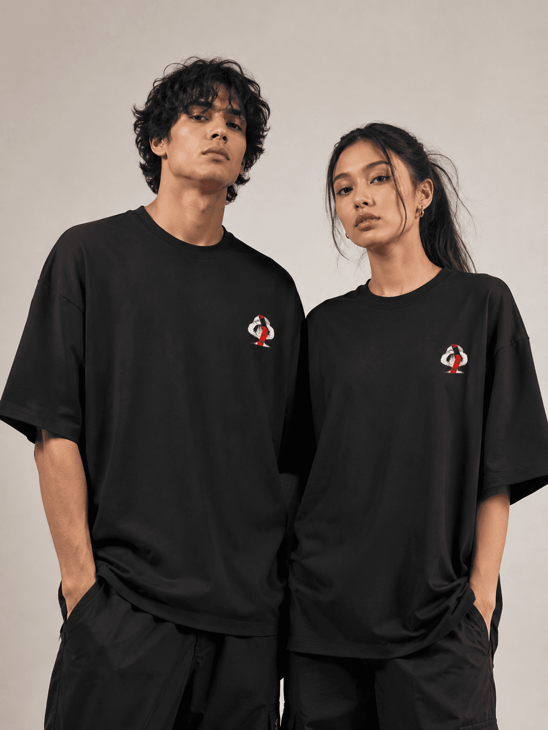 DELUZN One Piece: Brothers of Fire Oversized Graphic Tee - view 2