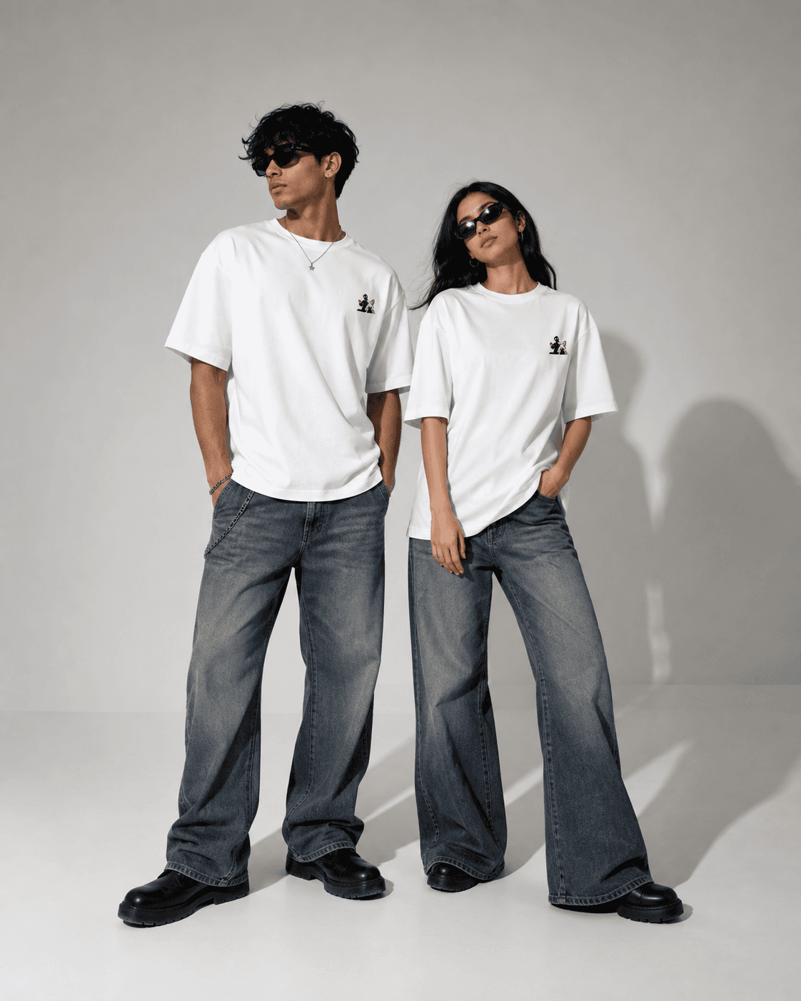 DELUZN Spider Verse Duo Oversized Graphic Tee - view 2